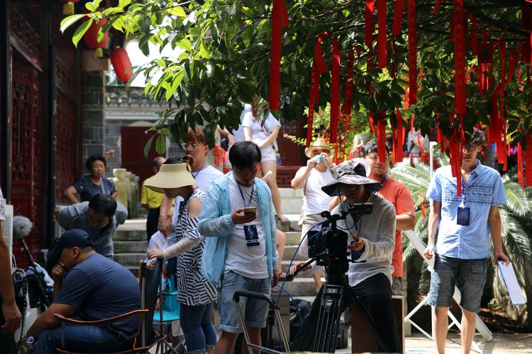 久久影院视频在线播放 - 2025最新高清影视免费看，无广告在线追剧神器