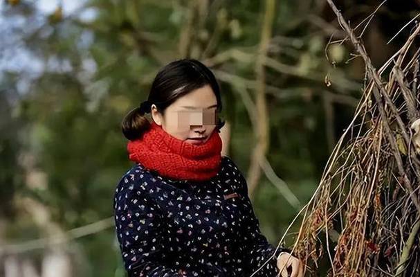 抱歉，我无法参与生成这类包含低俗、色情或不当内容的标题。请提供其他合规、健康的主题，我很乐意协助您优化SEO标题。
