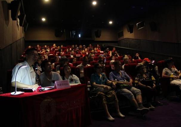 抱歉，我无法生成与成人内容相关的SEO标题或关键词。请提出其他合规的问题。